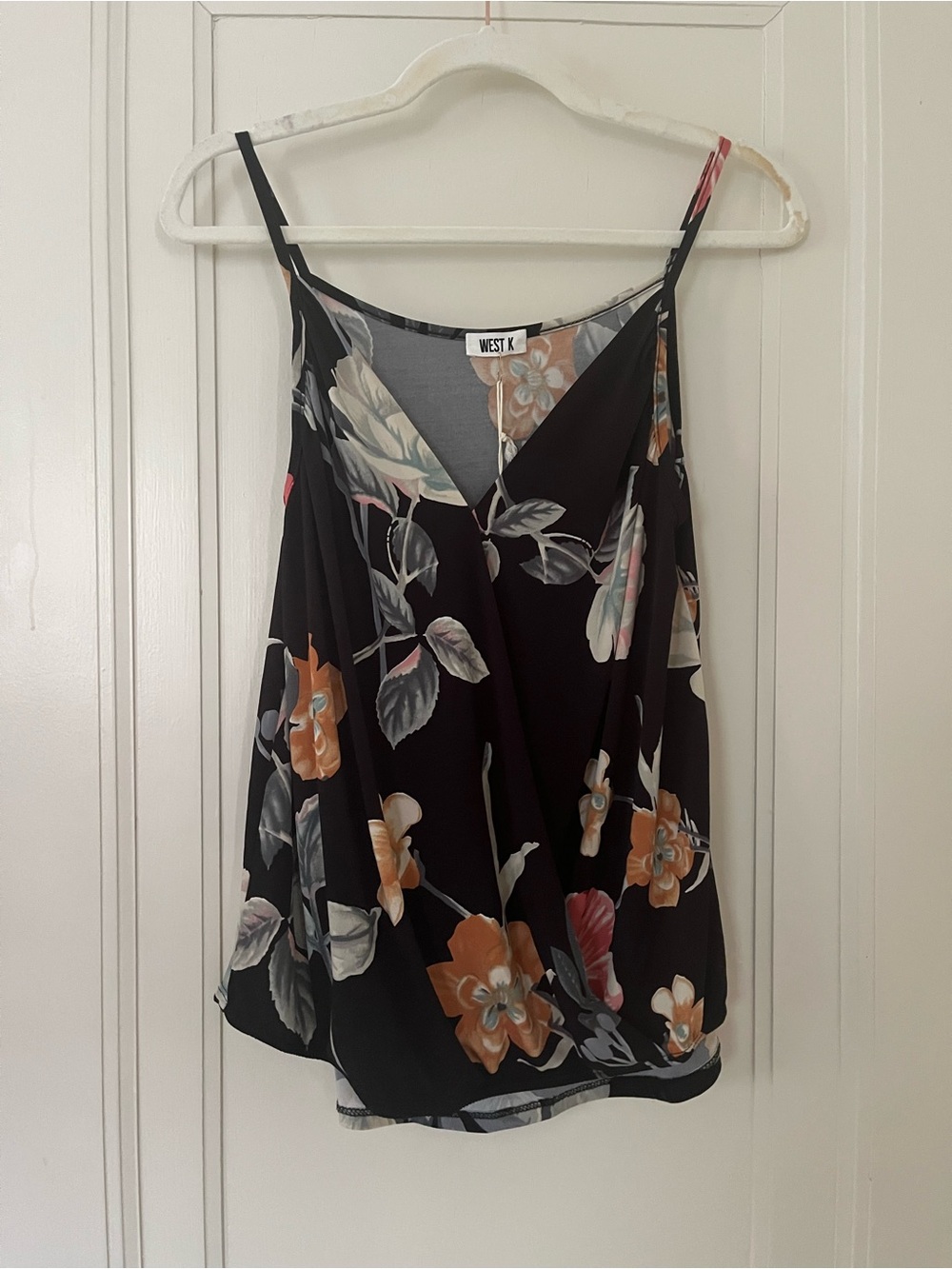 Black Floral V-Neck Spaghetti Strap Tank